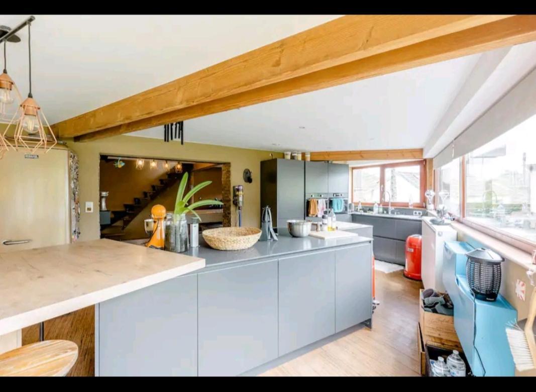 Gee Is Sharing Her Home Liège Extérieur photo