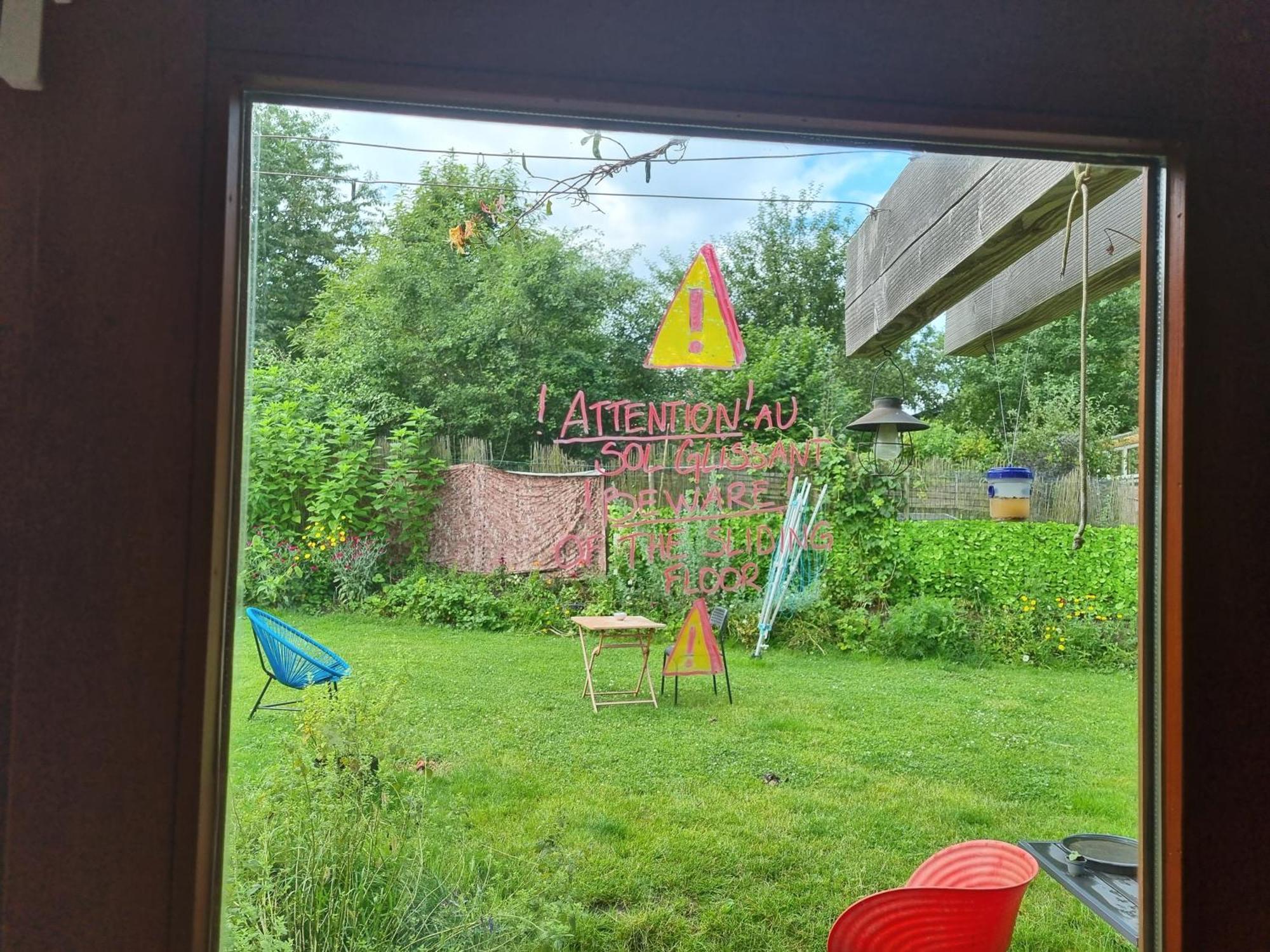 Gee Is Sharing Her Home Liège Extérieur photo